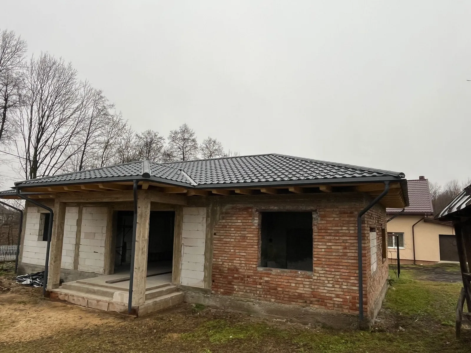 Acoperiș Gotic — Bontaieni, Maramureș