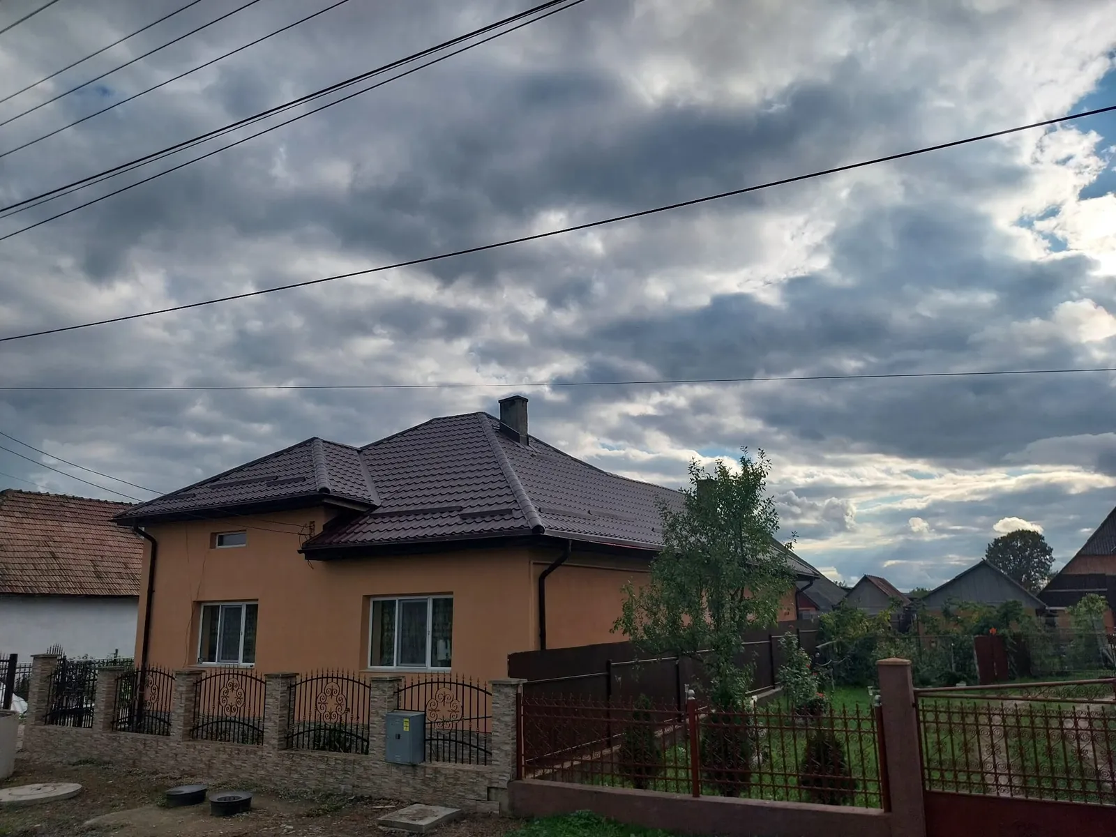 Acoperiș Clasic — Borlesti, Maramureș
