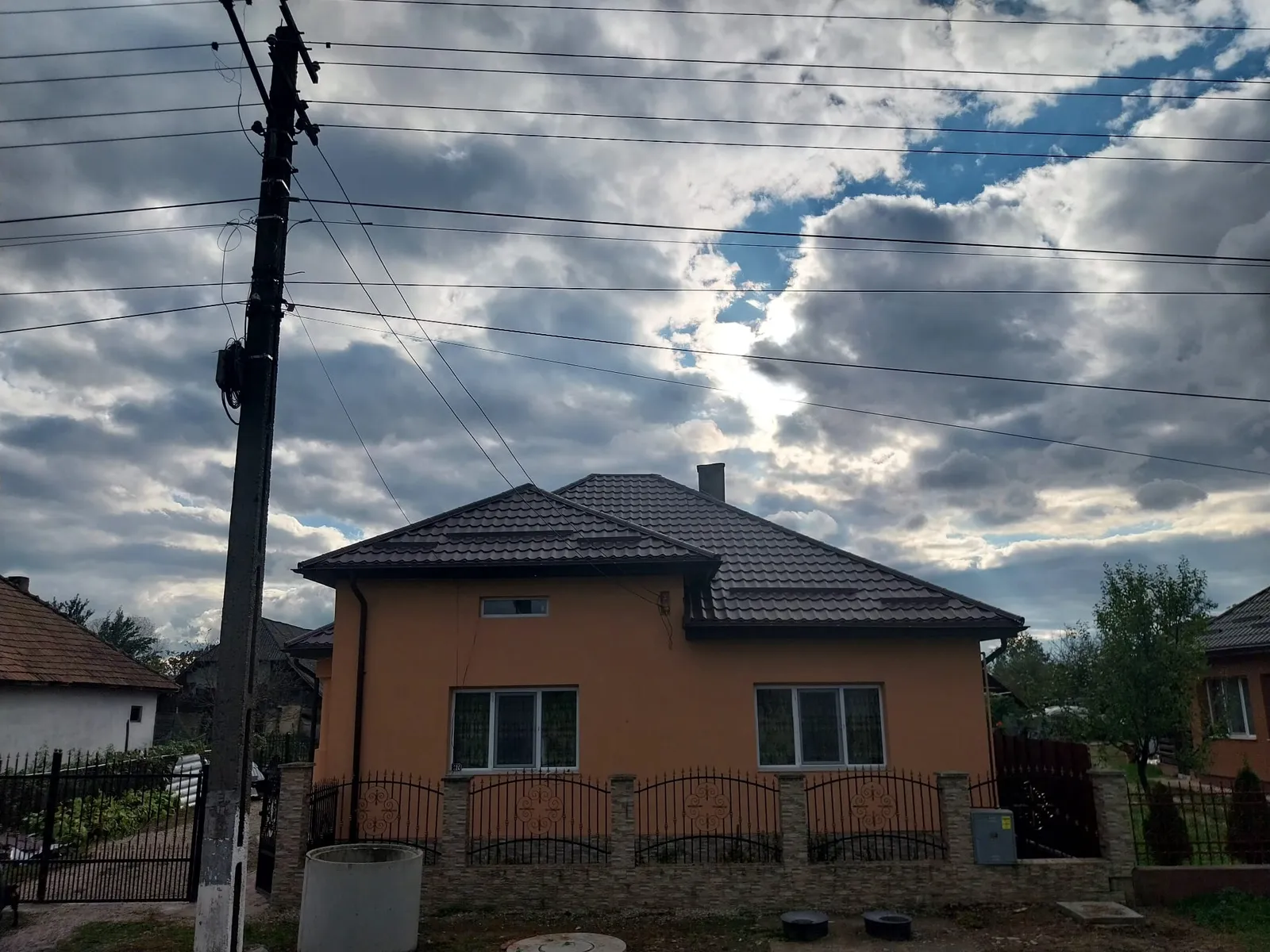 Acoperiș Clasic — Borlesti, Maramureș
