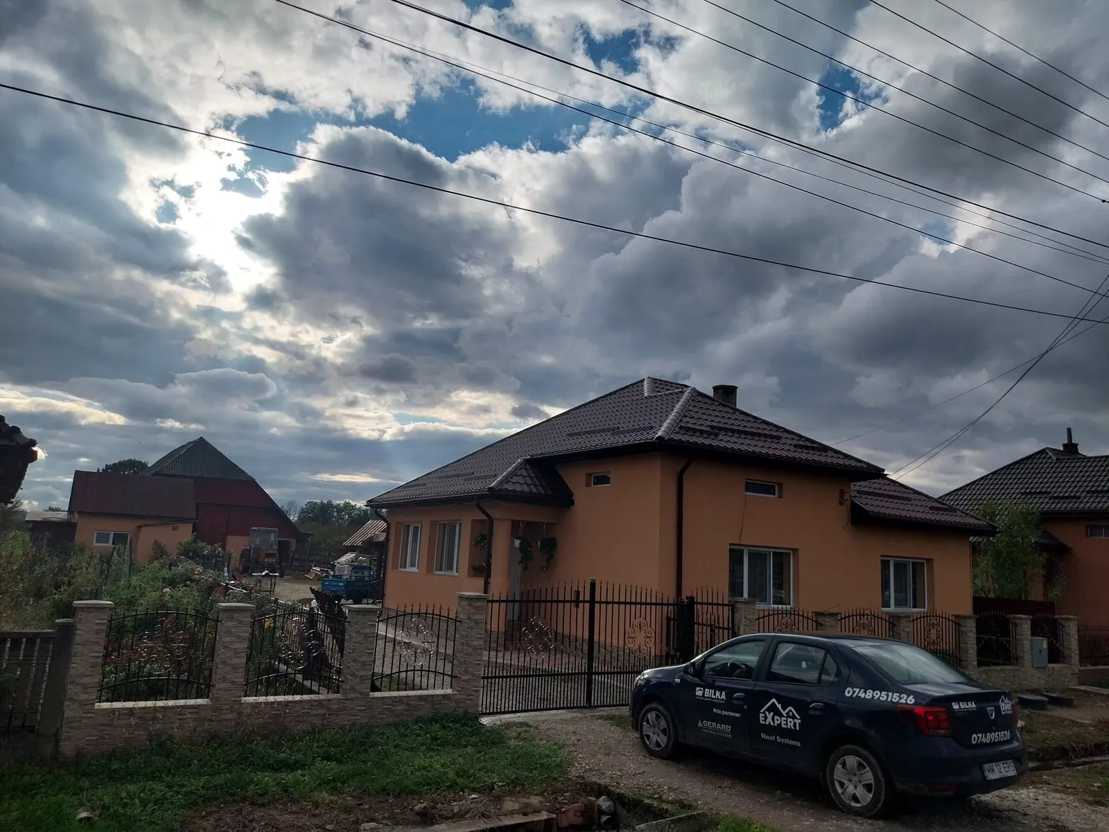 Acoperiș Clasic — Borlesti, Maramureș