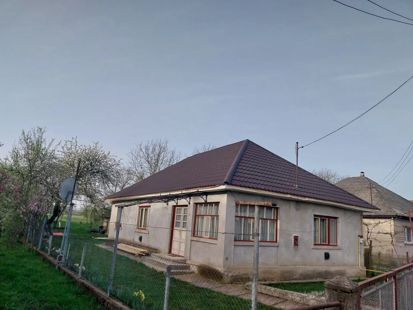 Acoperiș Clasic — Pomi, Maramureș