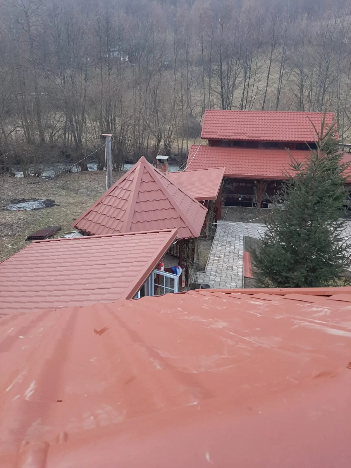 Acoperiș Gotic