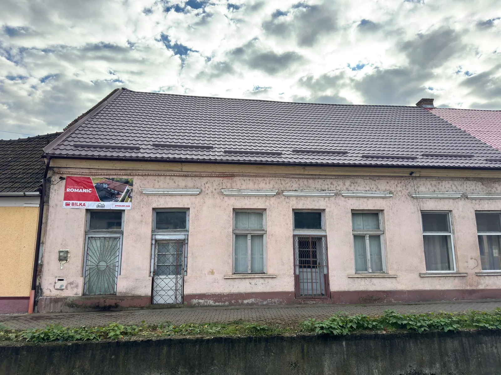 Acoperiș Clasic — Seini, Maramureș