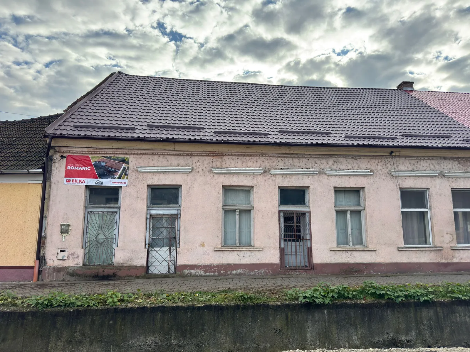 Acoperiș Clasic — Seini, Maramureș