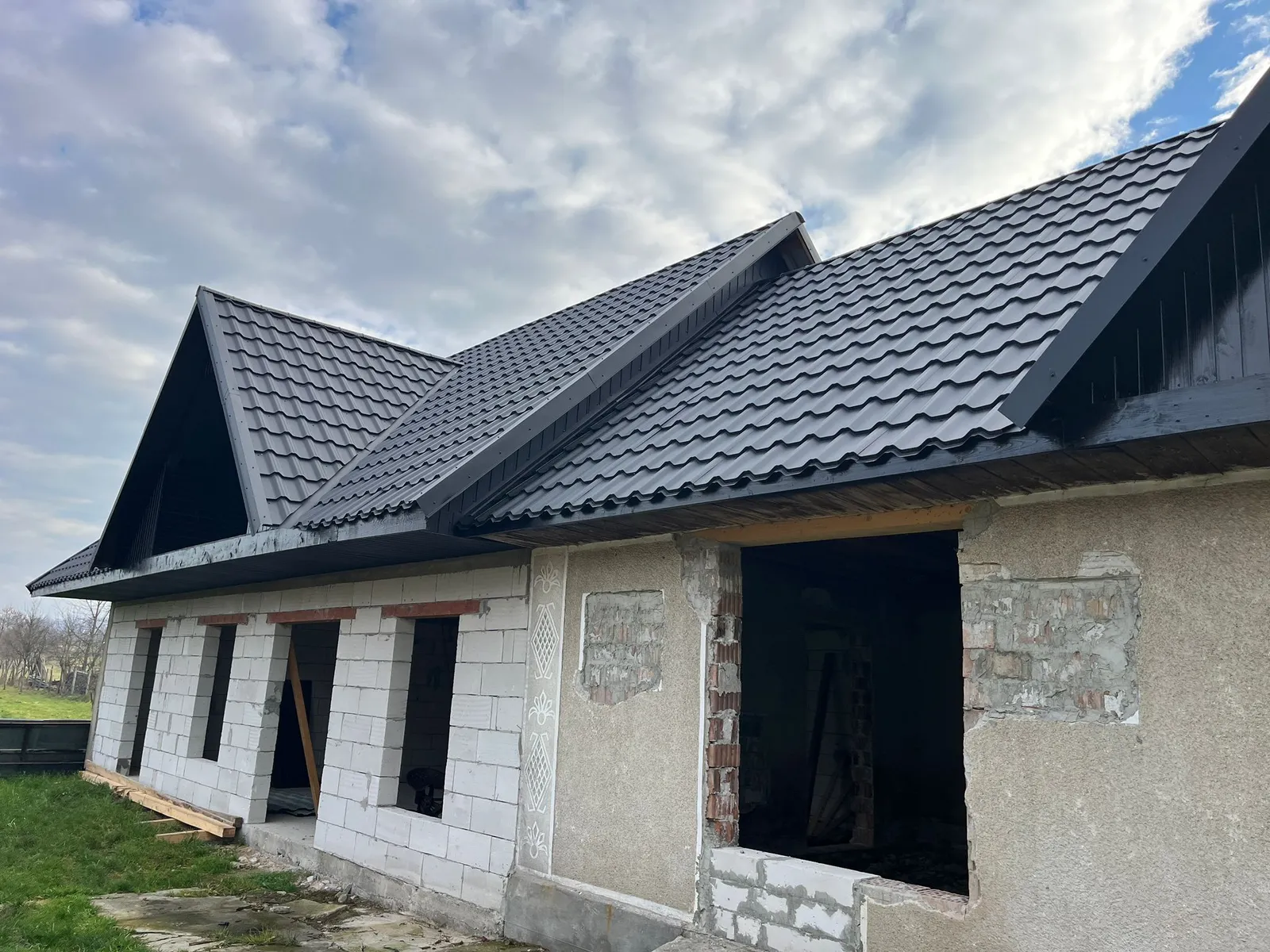 Acoperiș Gotic — Sapanta, Maramureș