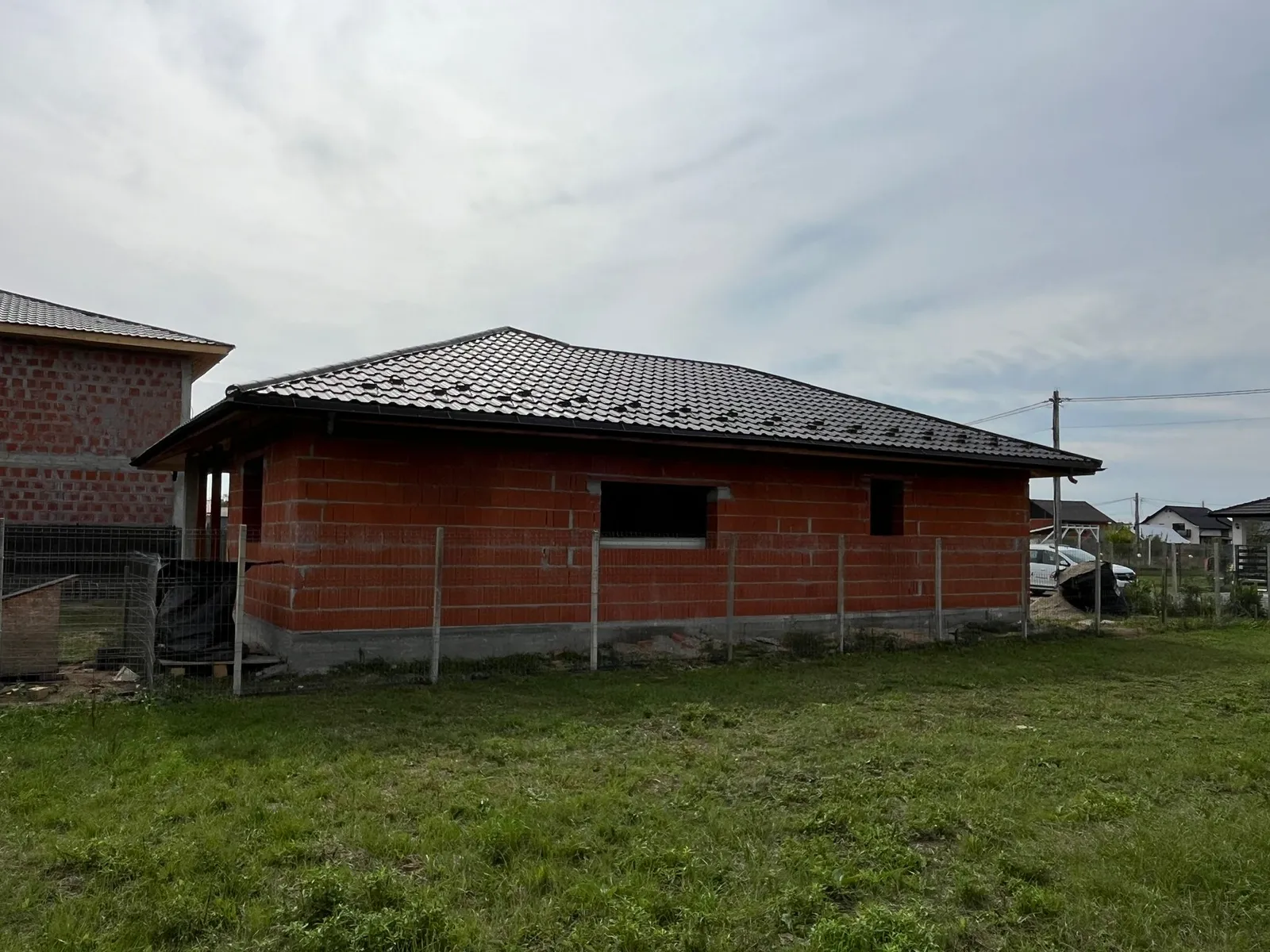 Acoperiș Gotic — Satulung, Maramureș