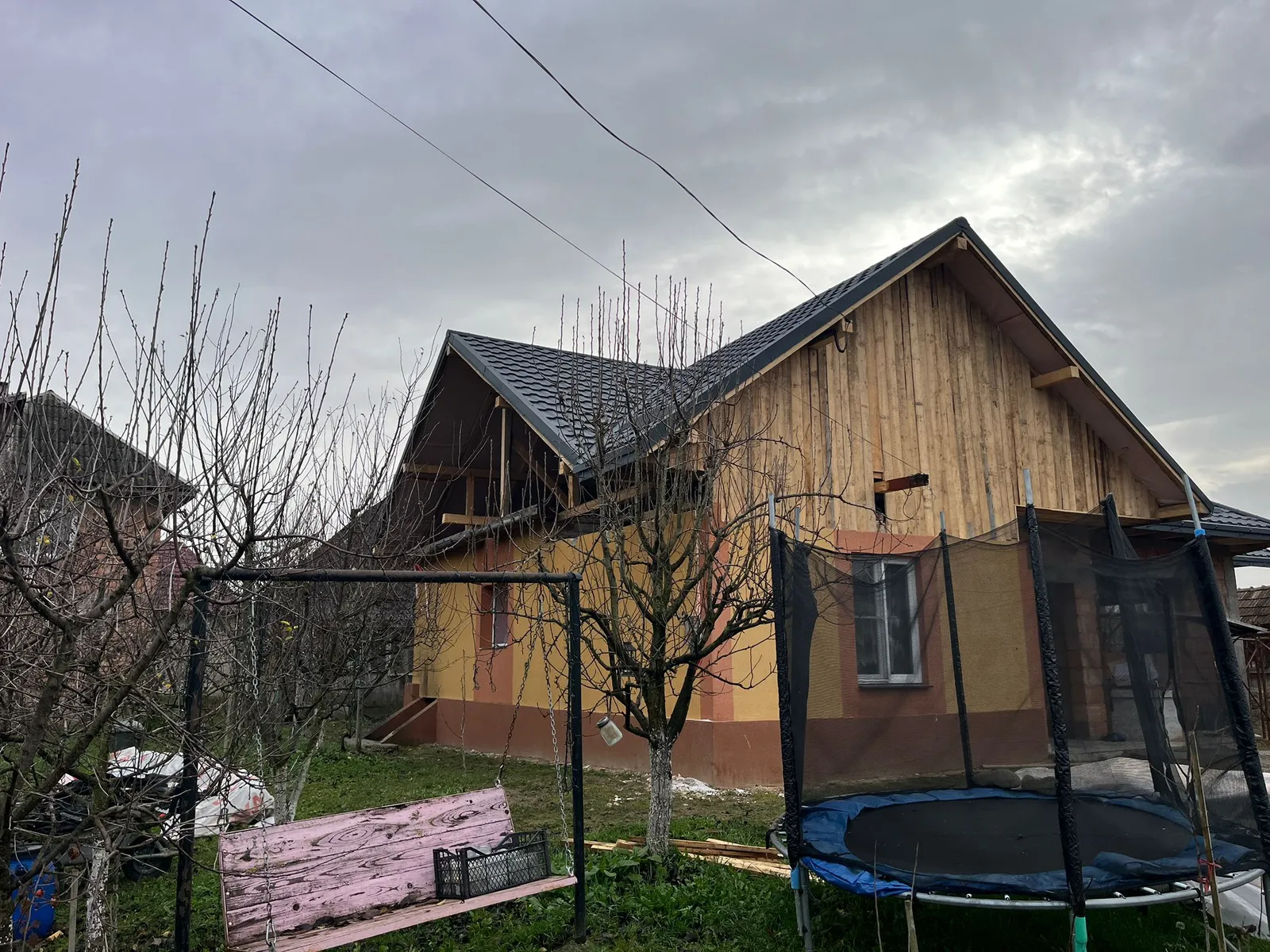 Acoperiș Hellenic — Chechis, Satu Mare