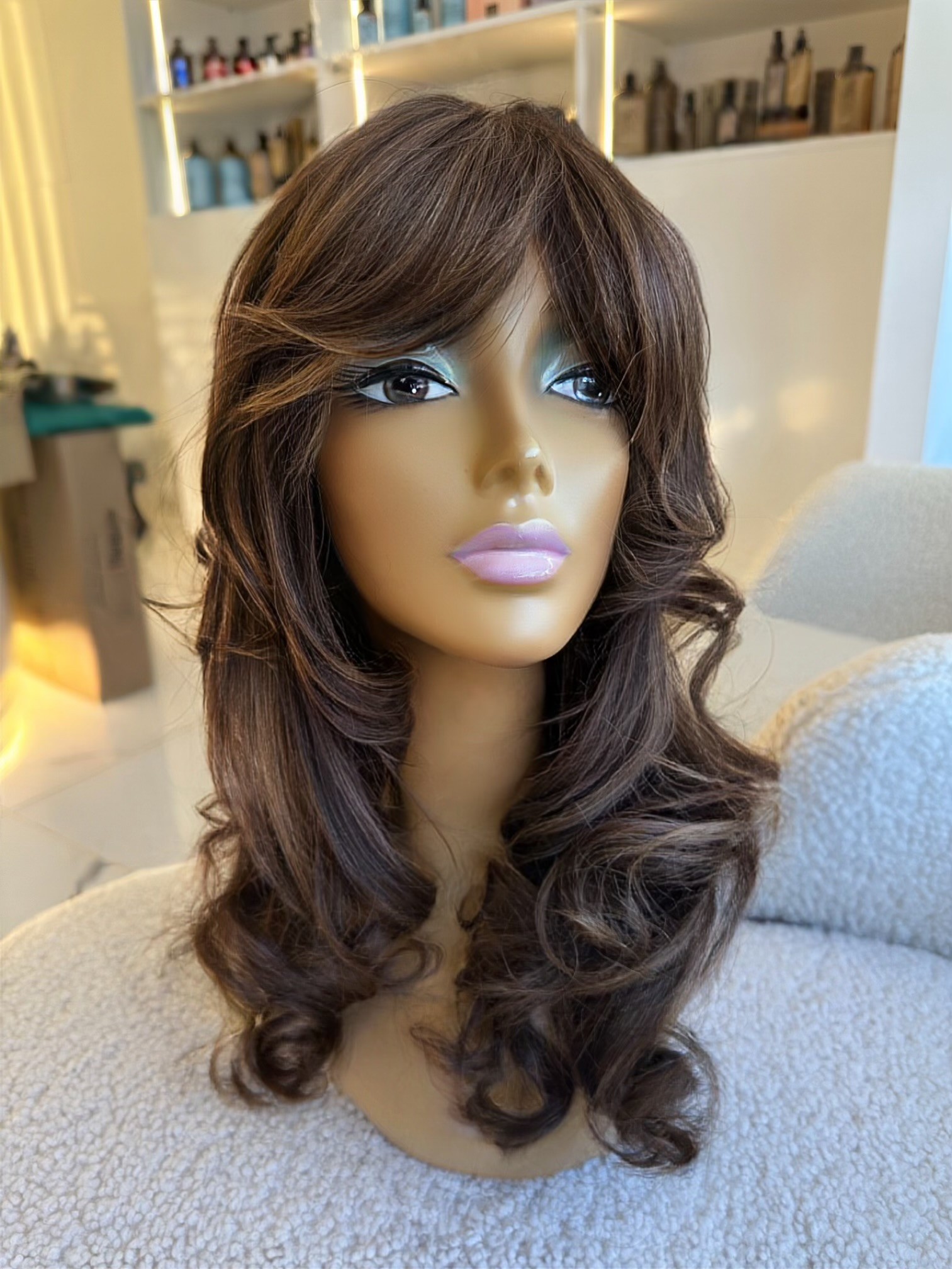 Peruca din par natural Aylin - Extensii de par București Peruca din par natural Aylin - Extensii de par București