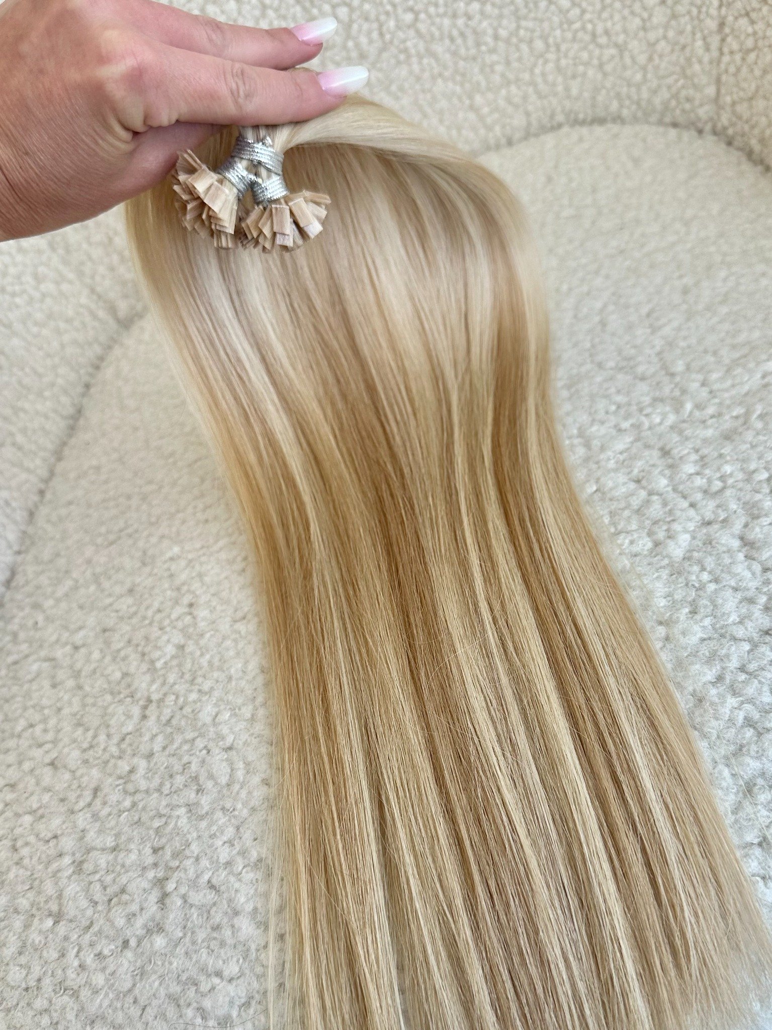 Extensii MICRO KERATINA Russian Hair Balayage #18/#60 - Extensii de par București Extensii MICRO KERATINA Russian Hair Balayage #18/#60 - Extensii de par București