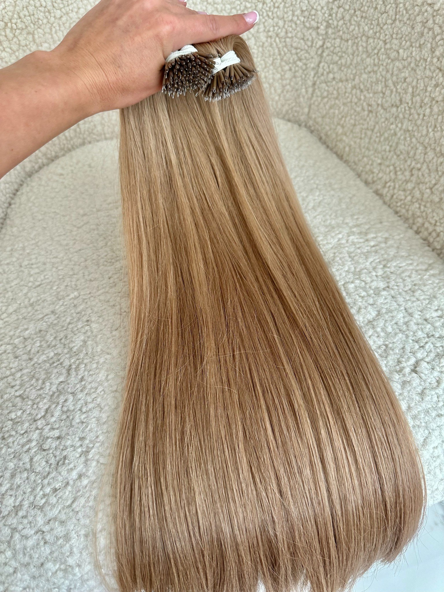 Extensii Nanoring Slavic #7/7 - Extensii de par București Extensii Nanoring Slavic #7/7 - Extensii de par București