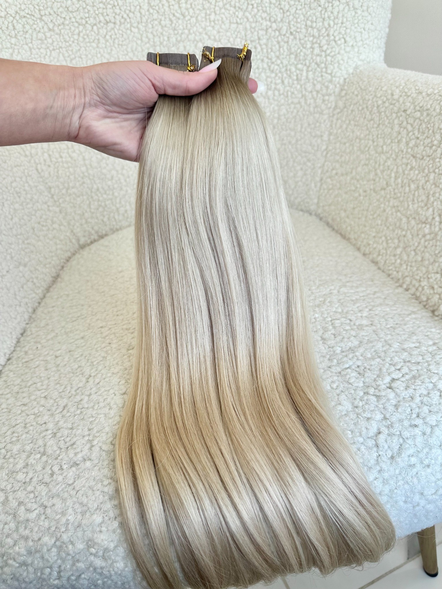 Extensii Tape-in Russian Hair DOUBLE TAPE Ombre #7/60A - Extensii de par București Extensii Tape-in Russian Hair DOUBLE TAPE Ombre #7/60A - Extensii de par București