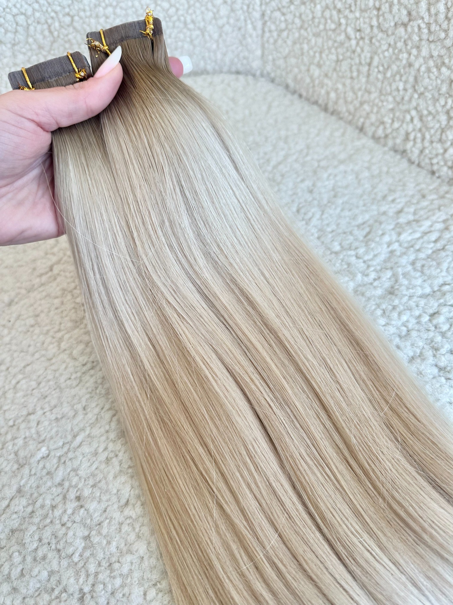 Extensii Tape-in Russian Hair DOUBLE TAPE Ombre #7/60A - Extensii de par București Extensii Tape-in Russian Hair DOUBLE TAPE Ombre #7/60A - Extensii de par București