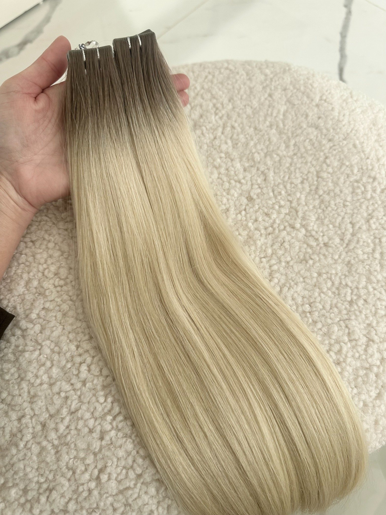 Extensii Invisible Tape Ombre #4/#61 - Extensii de par București