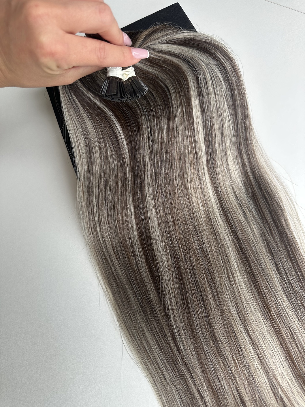 Extensii Cheratina Par Slavic Balayage #3/#12 - Extensii de par București Extensii Cheratina Par Slavic Balayage #3/#12 - Extensii de par București