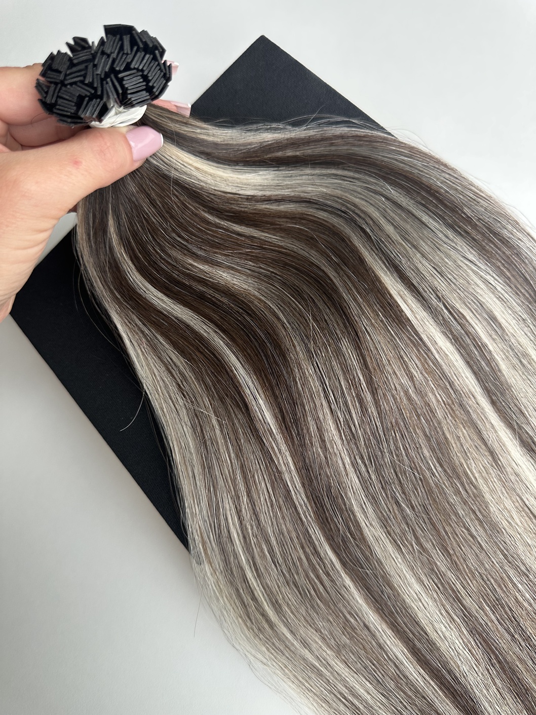 Extensii Cheratina Par Slavic Balayage #3/#12 - Extensii de par București Extensii Cheratina Par Slavic Balayage #3/#12 - Extensii de par București