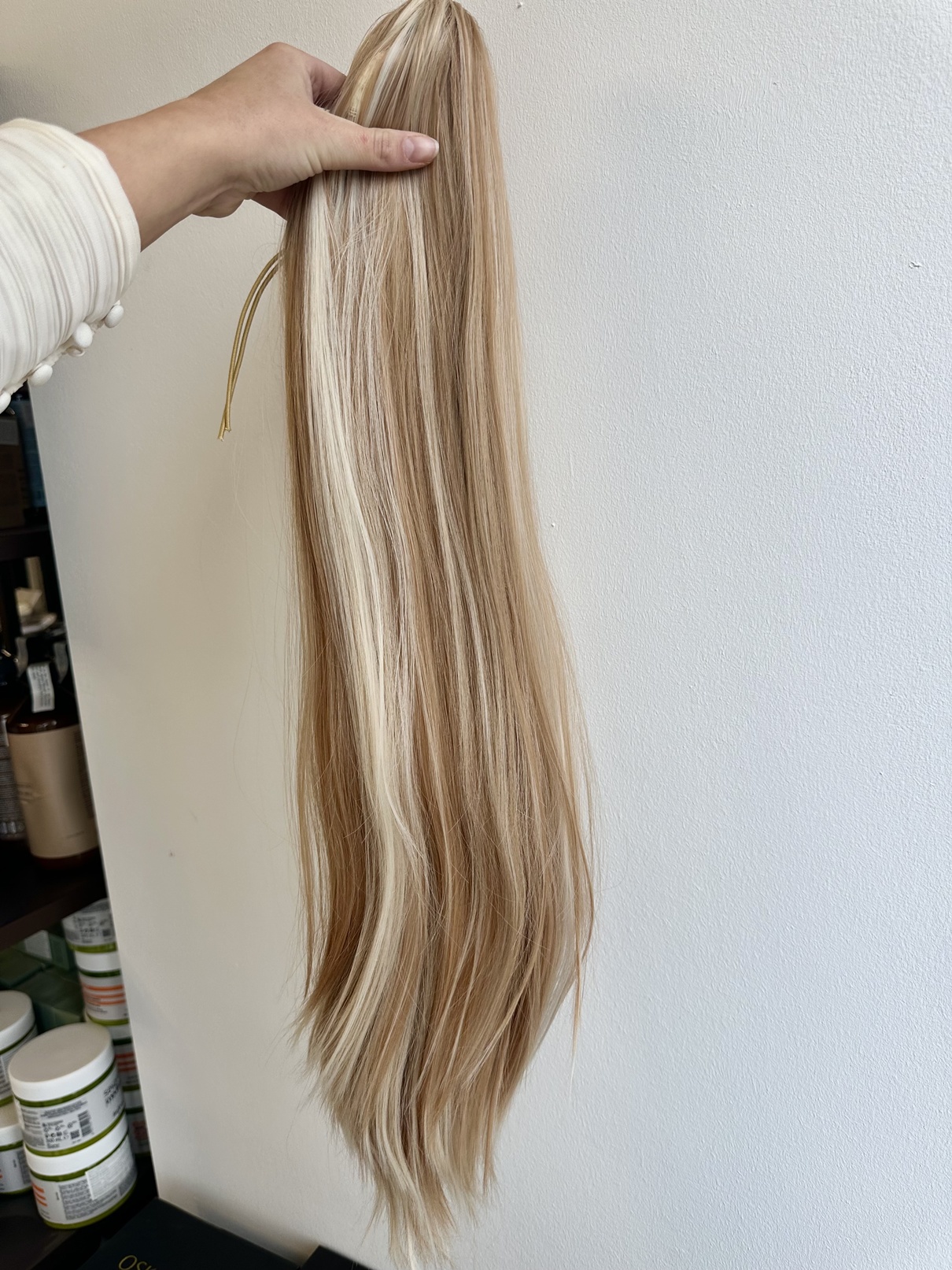 Coada de Par cu Cleste Dreapta Blond Suvitat, 70 cm - Extensii de par București Coada de Par cu Cleste Dreapta Blond Suvitat, 70 cm - Extensii de par București