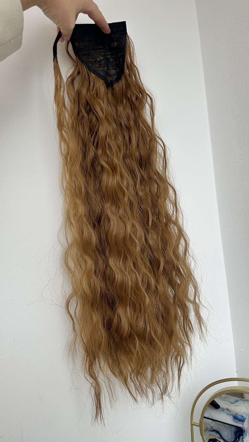 Coada de Par cu scai creata Saten Caramel - Extensii de par București Coada de Par cu scai creata Saten Caramel - Extensii de par București