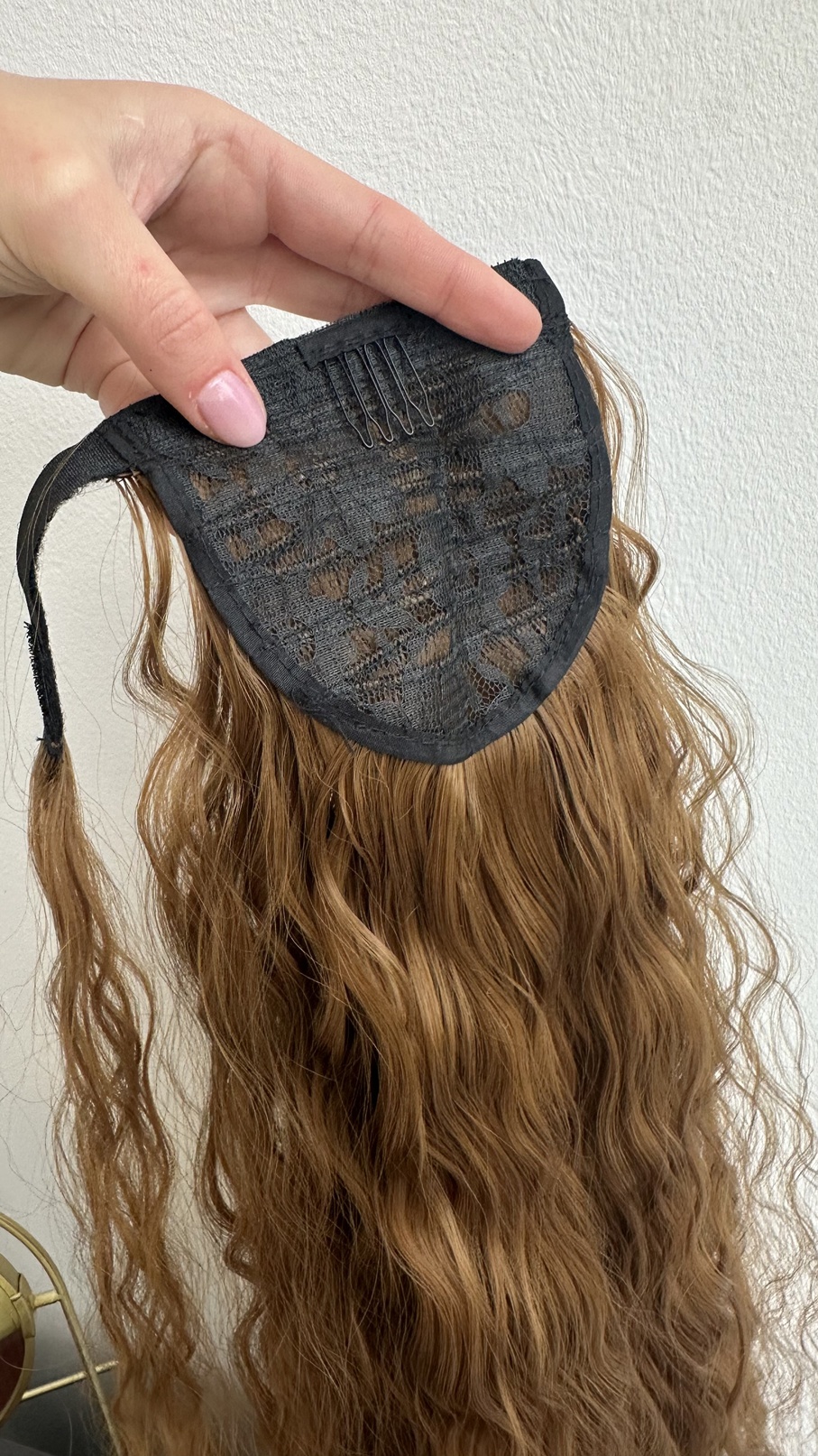 Coada de Par cu scai creata Saten Caramel - Extensii de par București Coada de Par cu scai creata Saten Caramel - Extensii de par București