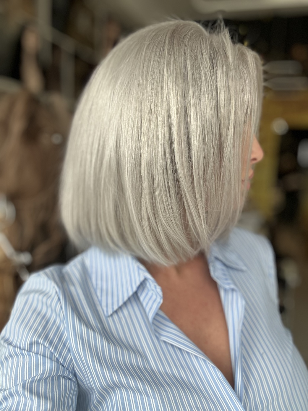Peruca din par natural Abby - Extensii de par București Peruca din par natural Abby - Extensii de par București