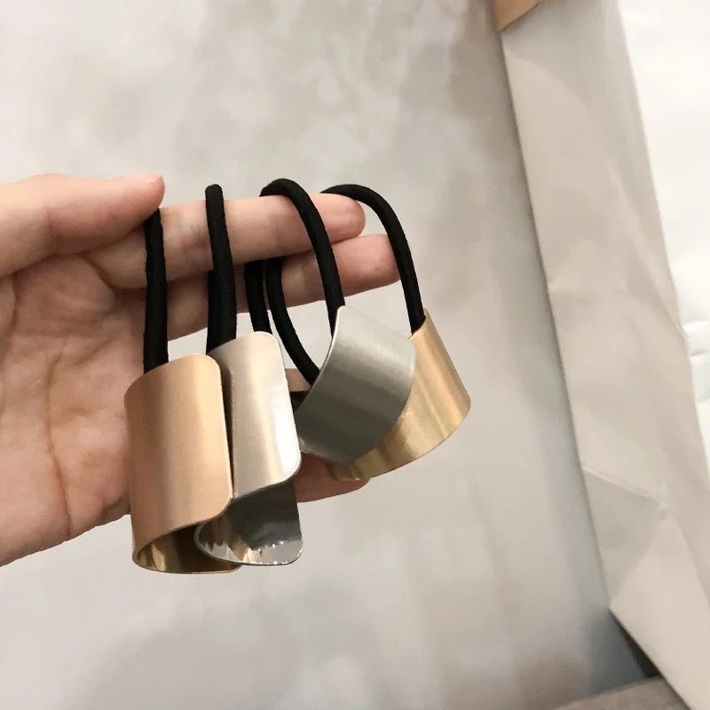 Elastic pentru par cu accesoriu metalic - Extensii de par București