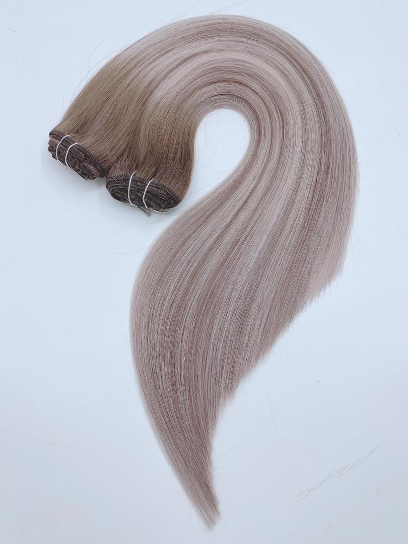 Clip On Premium Drept Black Collection Balayage #9/Light Grey - Extensii de par București Clip On Premium Drept Black Collection Balayage #9/Light Grey - Extensii de par București