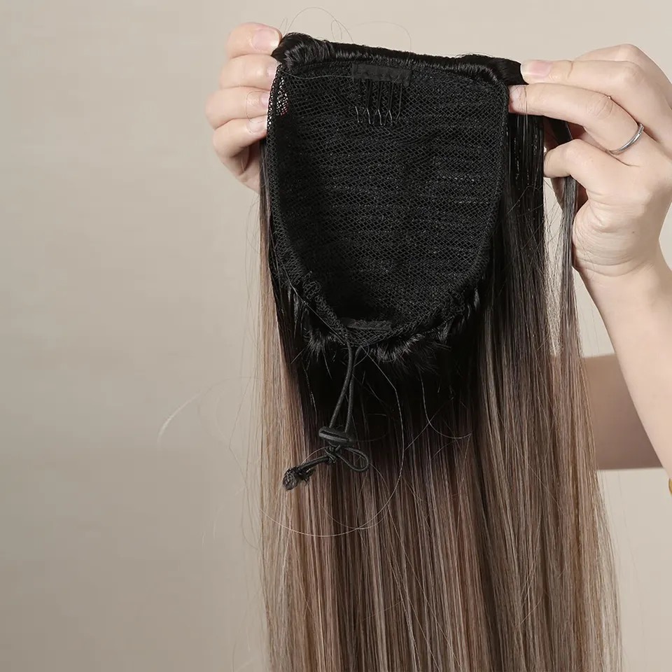Coada cu Snur Ombre Saten Mediu/ Blond Deschis  70 cm - Extensii de par București