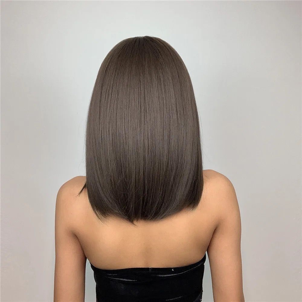 Peruca cu breton Natural Brown - Extensii de par București Peruca cu breton Natural Brown - Extensii de par București