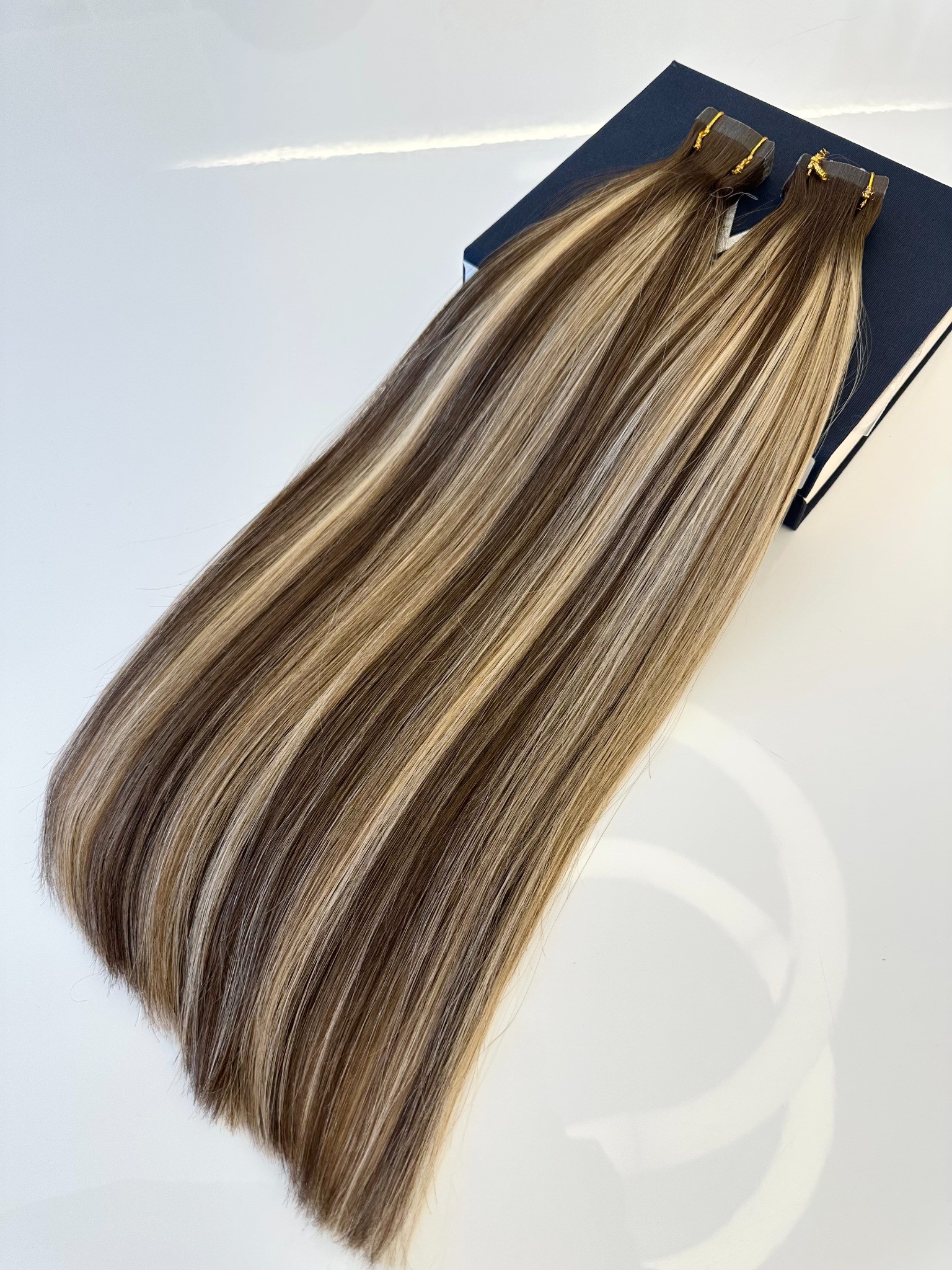 Extensii Tape-in Russian Hair DOUBLE TAPE Suvitat #4/#24